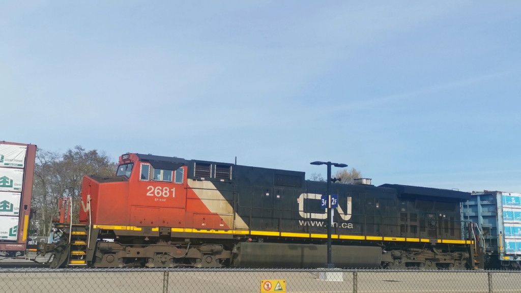 CN 2681